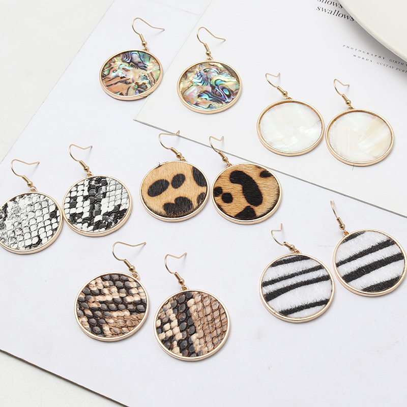 Большие круглые бумаг в виде р – обзор и цена Body Jewelry Brands